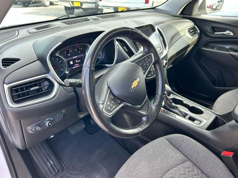 Used 2022 Chevrolet Equinox LT FWD image 6