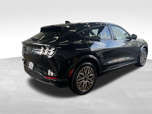 Used 2024 Ford Mustang Mach-E Premium image 6