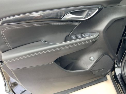 Certified 2023 Buick Envision Preferred w/ Sport Touring Package image 13