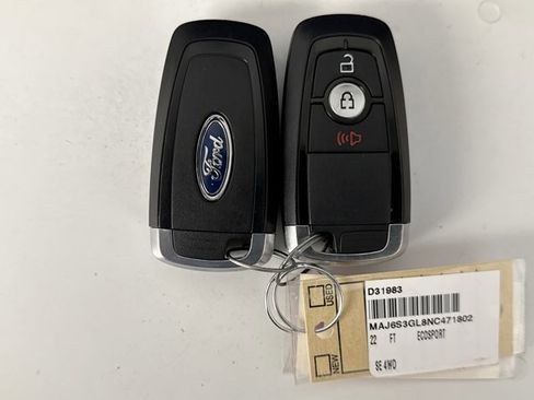 Used 2022 Ford EcoSport SE w/ SE Convenience Package image 21