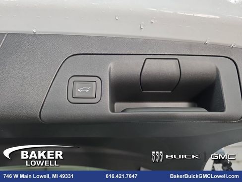 New 2026 Buick Envision Sport Touring image 13