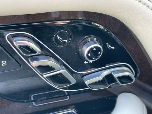 Used 2019 Land Rover Range Rover Long Wheelbase Autobiography image 28