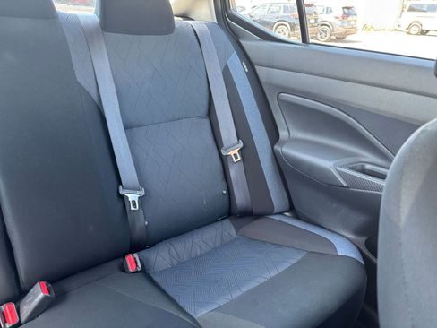 Used 2025 Nissan Versa SV FWD image 35