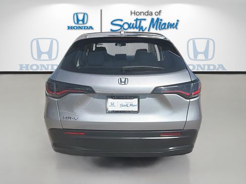 Used 2024 Honda HR-V LX image 6