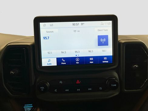 Used 2024 Ford Bronco Sport Outer Banks w/ Tech Package AWD/4WD image 15