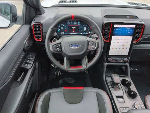 Used 2025 Ford Ranger Raptor AWD/4WD image 16
