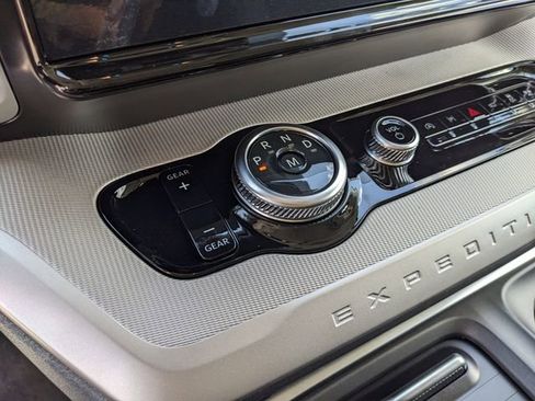 New 2026 Ford Expedition Active RWD image 26