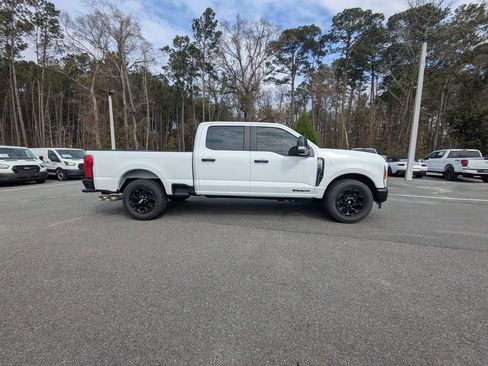 New 2026 Ford F250 XL RWD image 3