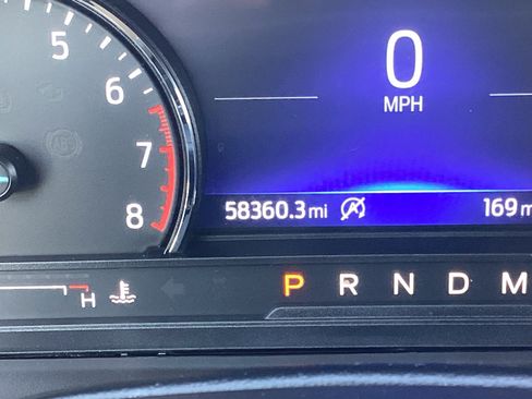 Used 2021 Ford Explorer XLT w/ Equipment Group 202A RWD image 3