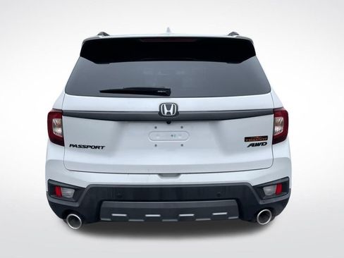 Used 2023 Honda Passport TrailSport image 4