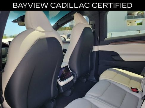 Used 2023 Tesla Model X AWD/4WD image 15