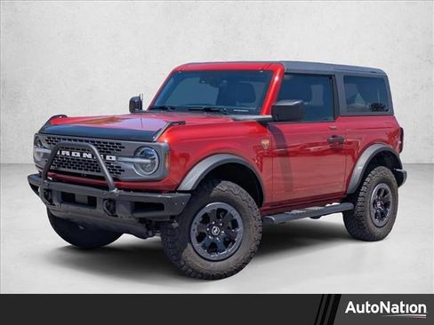 Certified 2022 Ford Bronco Badlands AWD/4WD image 1