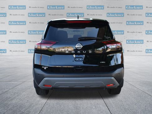 Used 2023 Nissan Rogue S AWD/4WD image 7
