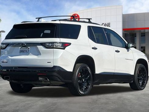 Used 2020 Chevrolet Traverse Premier w/ Redline Edition AWD/4WD image 4
