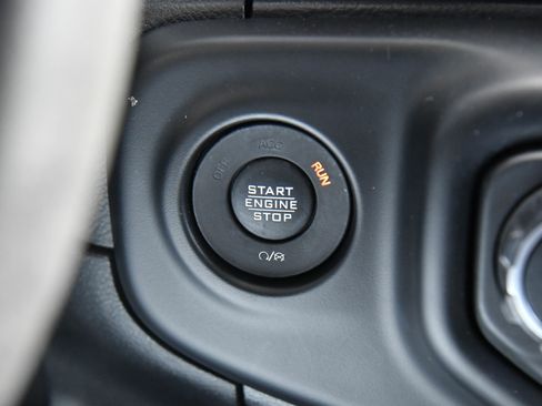 Used 2023 Jeep Wrangler Unlimited Rubicon 4xe w/ Steel Bumper Group image 32