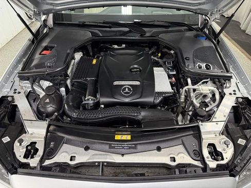 Used 2018 Mercedes-Benz E 300 4MATIC image 26