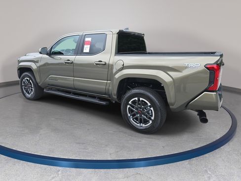 New 2026 Toyota Tacoma TRD Sport RWD image 7