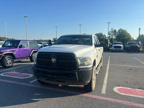 Used 2015 RAM 3500 Tradesman w/ Popular Equipment Group AWD/4WD image 2