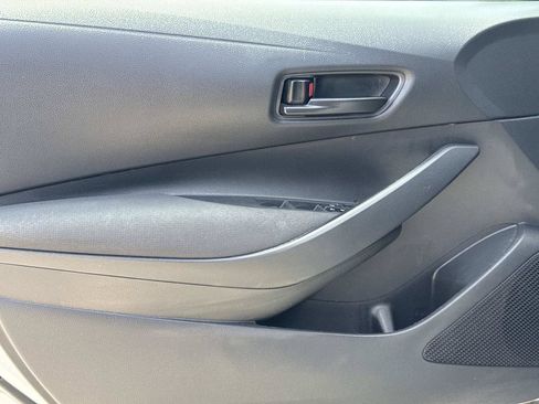 Used 2024 Toyota Corolla LE FWD image 17