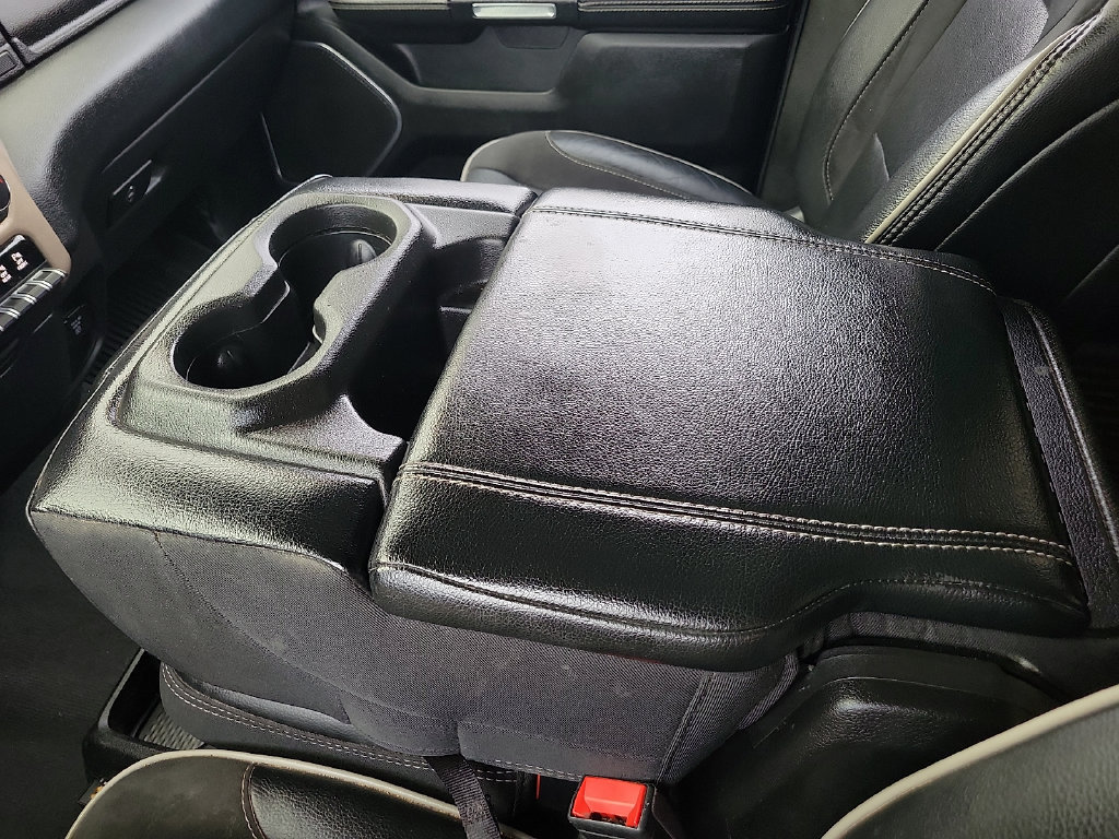 Used 2022 RAM 1500 Laramie AWD/4WD image 29