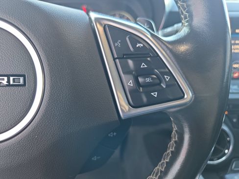 Used 2022 Chevrolet Camaro LT w/ Technology Package RWD image 26