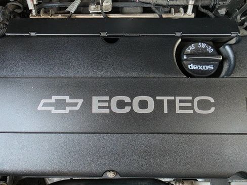 Used 2014 Chevrolet Sonic LS image 8