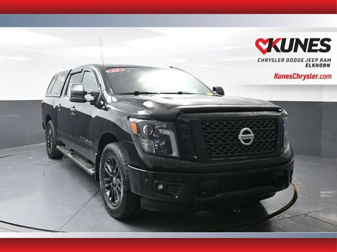 Used 2018 Nissan Titan XD AWD/4WD image 1