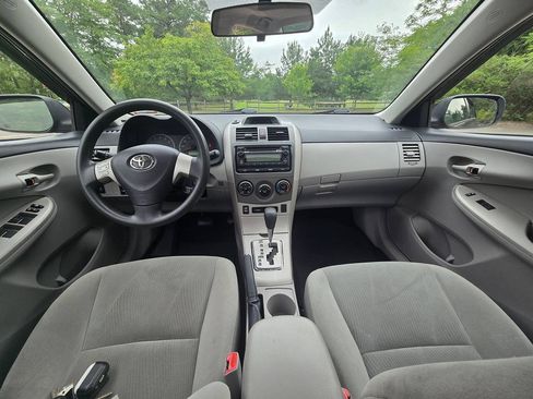 Used 2012 Toyota Corolla LE w/ Premium Pkg FWD image 22