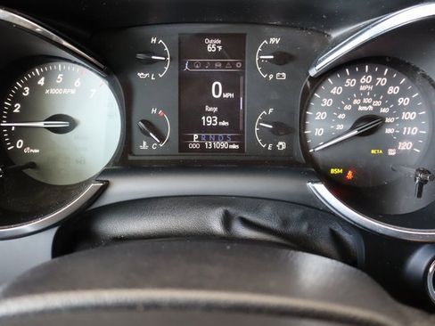 Used 2020 Toyota Sequoia Limited image 30