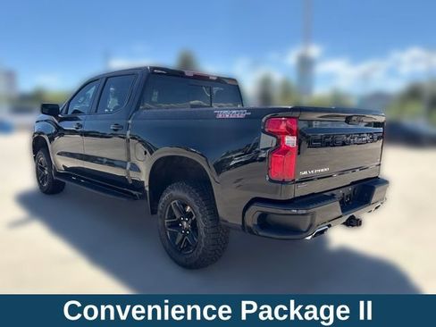 Used 2024 Chevrolet Silverado 1500 LT Trail Boss w/ Convenience Package II AWD/4WD image 11
