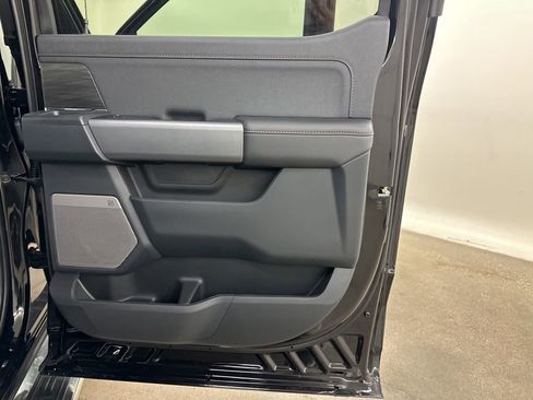 New 2025 Ford F150 Lariat w/ Equipment Group 501A Mid image 21