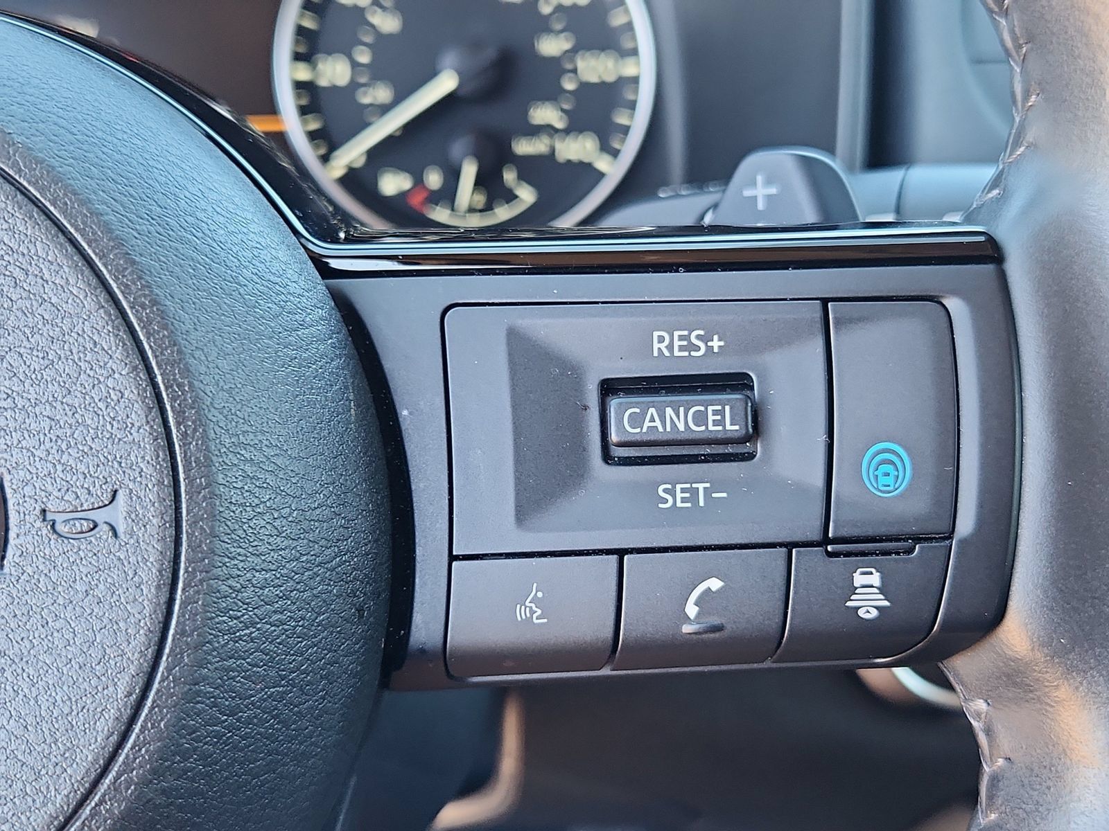 Used 2023 Nissan Rogue SV w/ SV Premium B Package AWD/4WD image 21