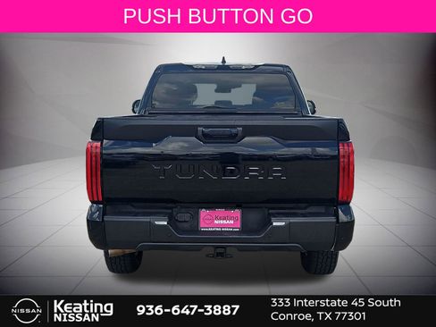 Used 2022 Toyota Tundra SR5 w/ SR5 Convenience Package AWD/4WD image 4