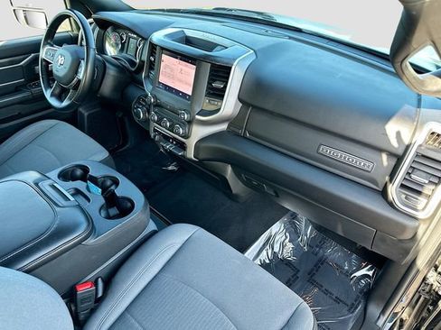 Used 2024 RAM 2500 Big Horn AWD/4WD image 27