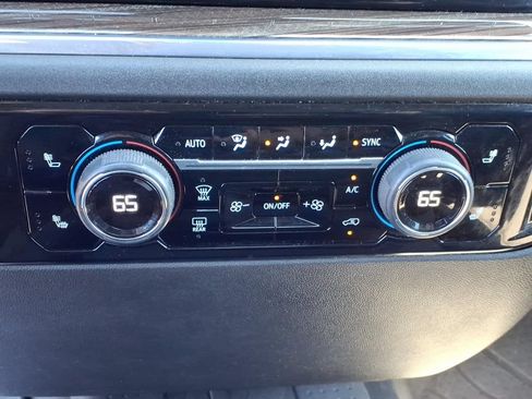 Used 2024 Chevrolet Silverado 1500 LT AWD/4WD image 22