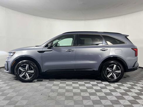 Used 2021 Kia Sorento S FWD image 7