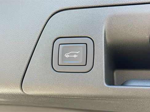 New 2025 Buick Envision Sport Touring image 25