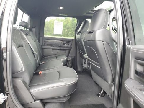 Used 2025 RAM 2500 Limited AWD/4WD image 26