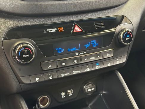 Used 2016 Hyundai Tucson Limited w/ Option Group 03 image 40