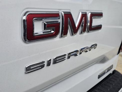 New 2026 GMC Sierra 1500 Elevation w/ Preferred Package AWD/4WD image 8