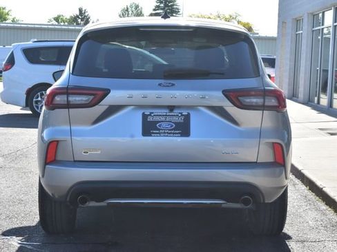 Used 2023 Ford Escape ST-Line AWD/4WD image 9