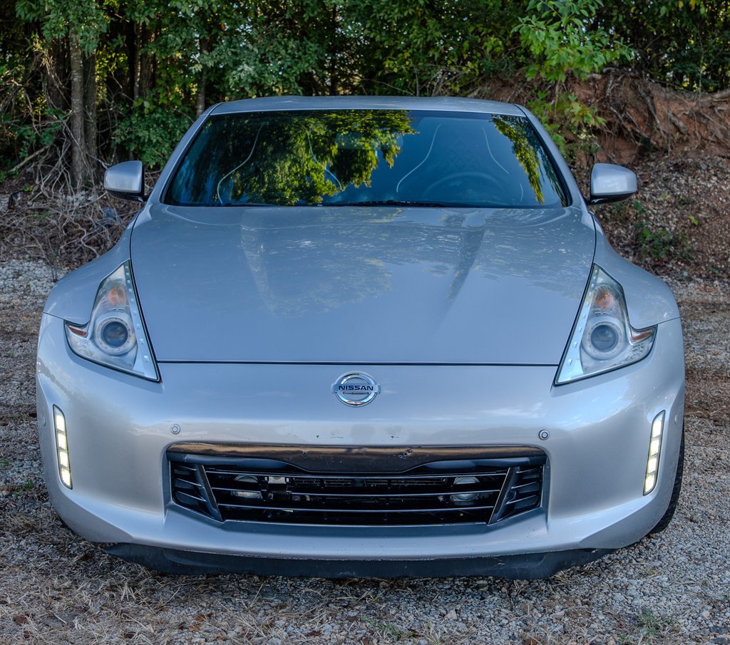Used 2016 Nissan 370Z Coupe RWD image 8