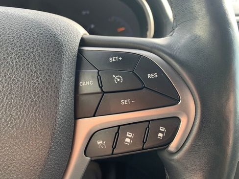 Used 2018 Jeep Grand Cherokee High Altitude image 18