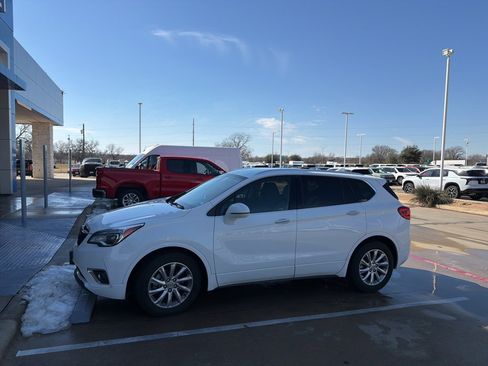 Used 2019 Buick Envision Essence image 4