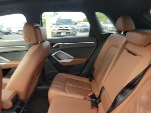 Used 2021 Audi Q3 2.0T Premium w/ Convenience Package image 10