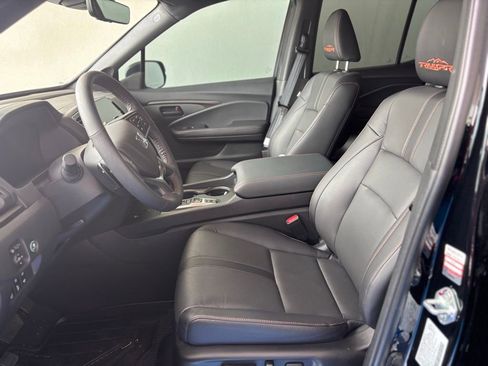 Used 2025 Honda Ridgeline TrailSport+ image 18