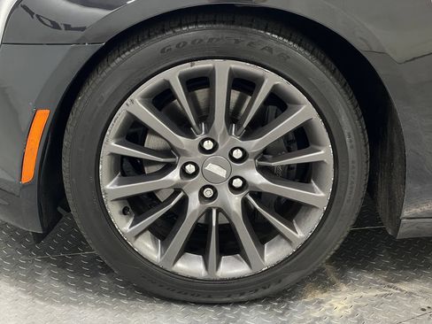 Used 2019 Cadillac CT6 Luxury w/ Driver Awareness Package AWD/4WD image 34