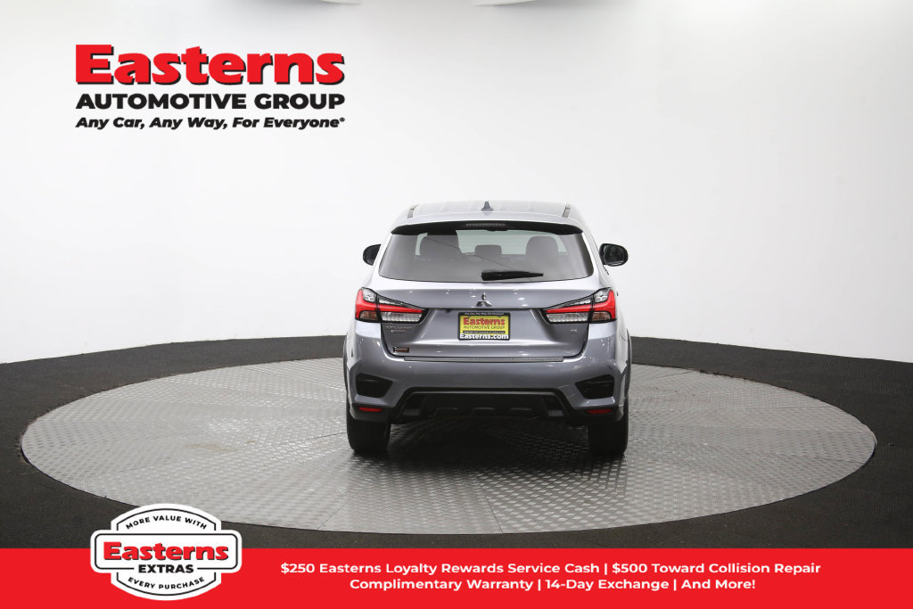 Used 2022 Mitsubishi Outlander Sport SE FWD image 39