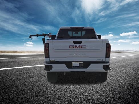 New 2026 GMC Sierra 2500 AT4 w/ AT4 Premium Plus Package AWD/4WD image 23