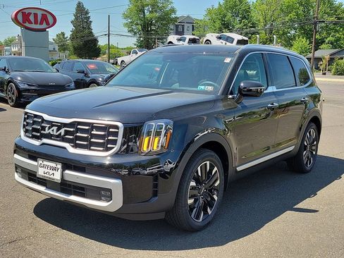 Used 2024 Kia Telluride SX image 2